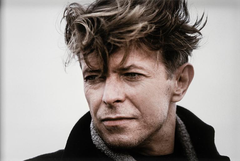 Robert Zuckerman, "David Bowie, Coney Island, New York", 1990.