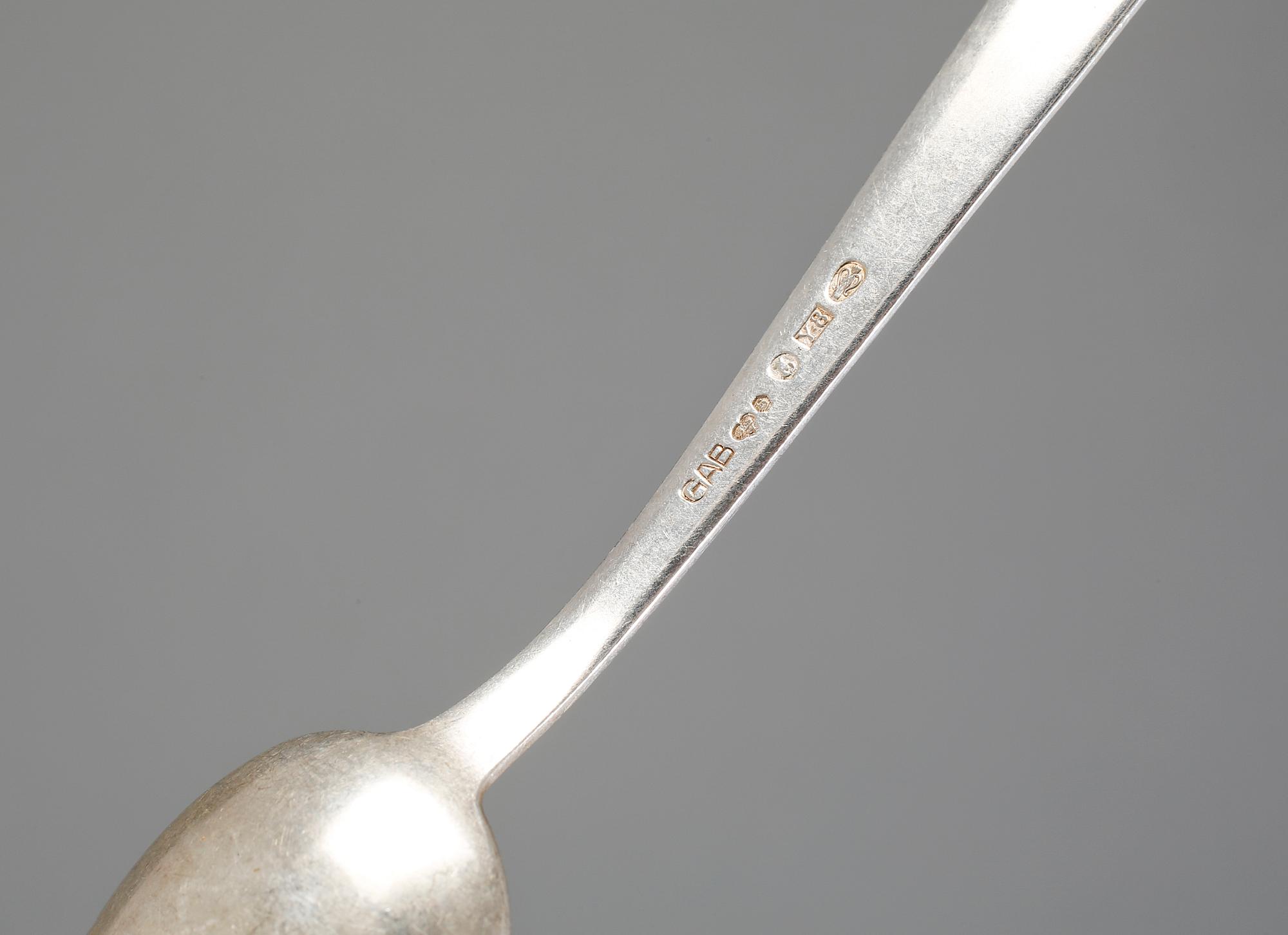 PARTI SILVER, 19 delar, bl a GAB, Stockholm, 1900-tal, vikt 319 gram.