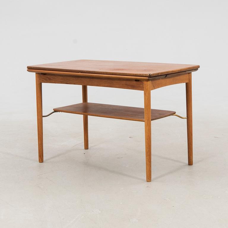 Mid-20th Century Coffee Table.