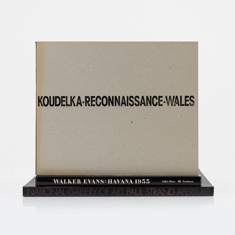 Walker Evans, Paul Strand, Josef Koudelka, 3 fotoböcker.