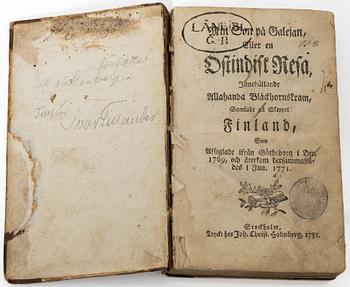 Samling äldre böcker, 8 st, mestadels om Drottningholm, 1700-1800-tal.