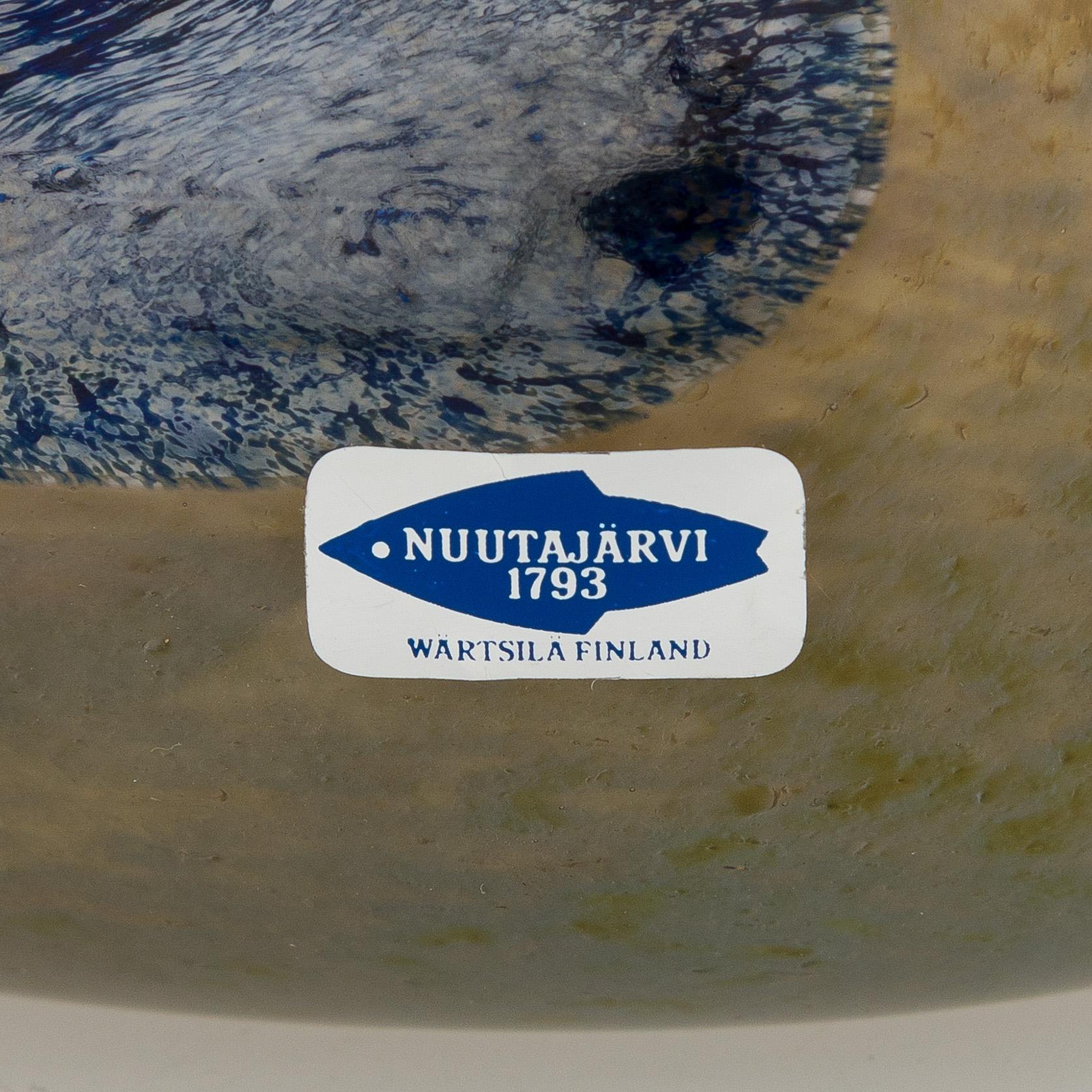 Oiva Toikka, glasfågel, signerad Oiva Toikka Nuutajärvi Notsjö Turun Sanomat 1986.