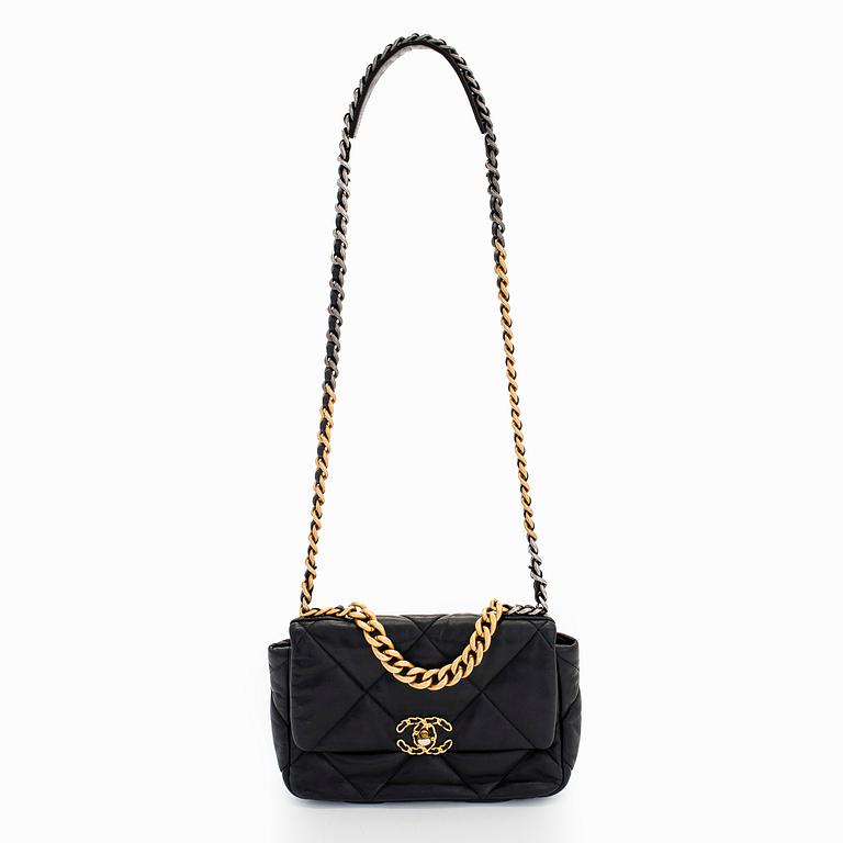 Chanel, laukku, "19 Small Flap Bag", 2021.