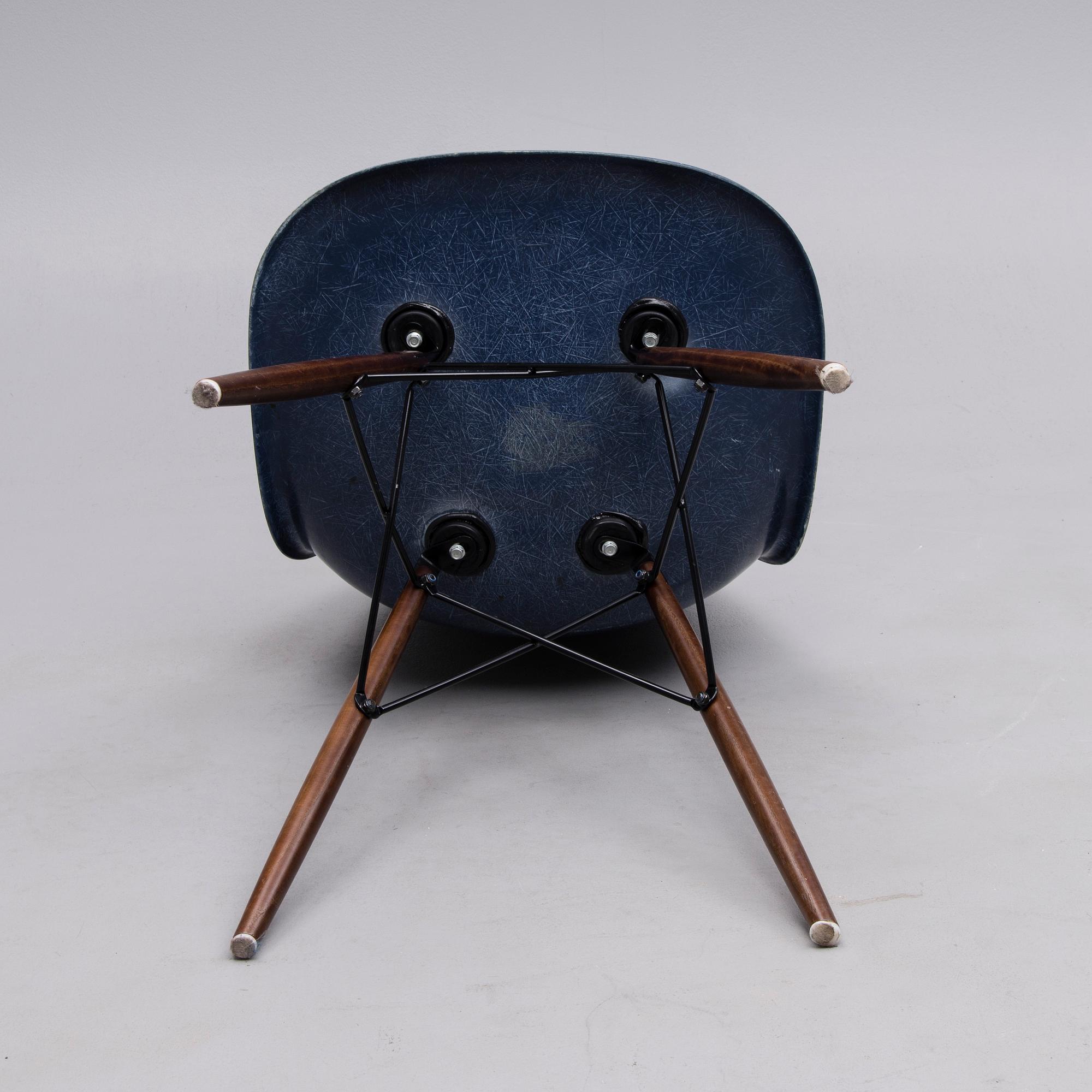 STOL, "DSW", Charles & Ray Eames, Herman Miller, 1900-talets slut.