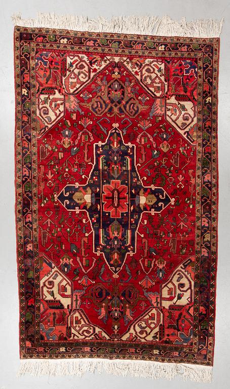 Matta, Old Västpersisk, ca 312 x 194 cm.