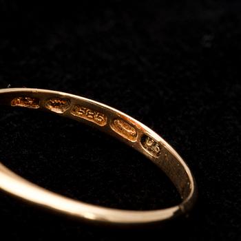 RING, guld 14K, karneol, Helsingfors 1949. Tot. vikt 3 g.