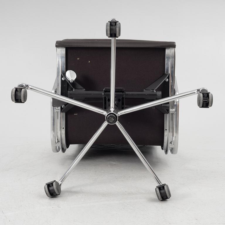 Charles & Ray Eames,.