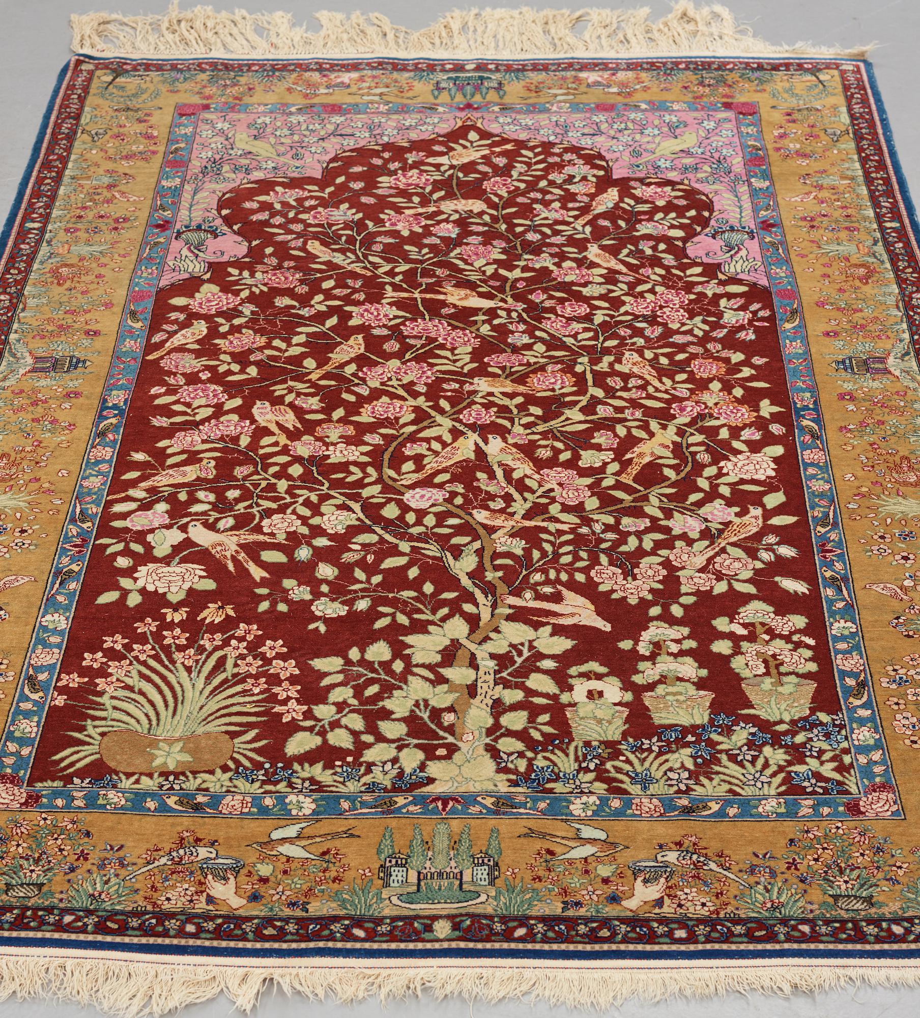 Matta, semiantik orientalisk, ca 225 x 143 cm.
