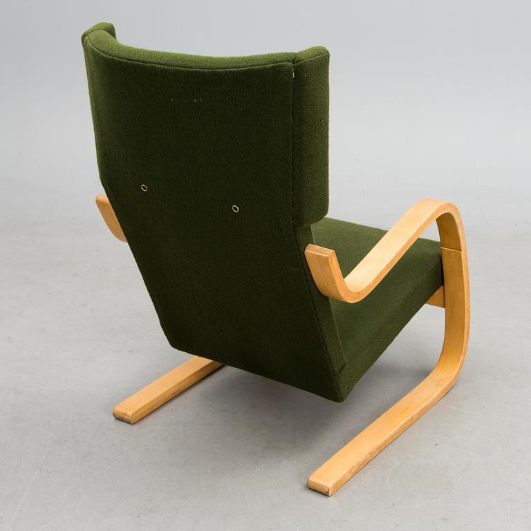 A Mid-20th Century open Armchair model 36/401 for Artek, Finland.