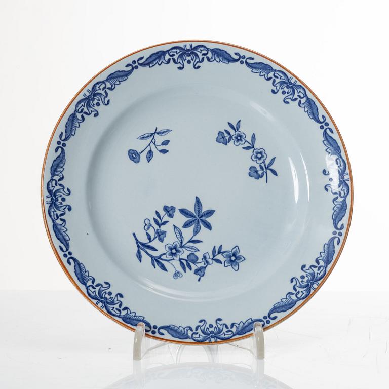 A 33-piece 'Ostindia' creamware tea and coffee service, Rörstrand.