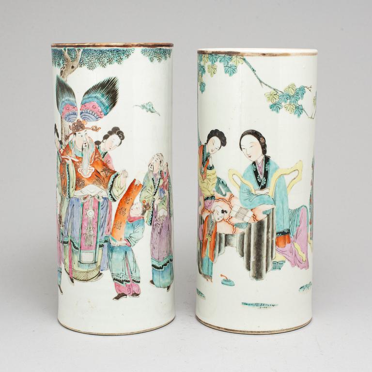 Two Chinese famille rose porcelain hat stands, early 20th century.