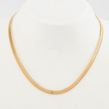 Necklace, Fishbone link, 18K gold, Balestra Italy.