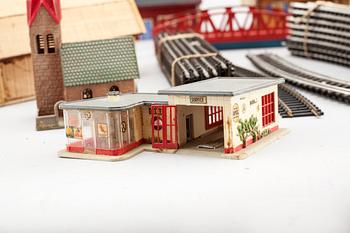 A model train set with accessories, partly Fleischmann, second half of the 20th century.