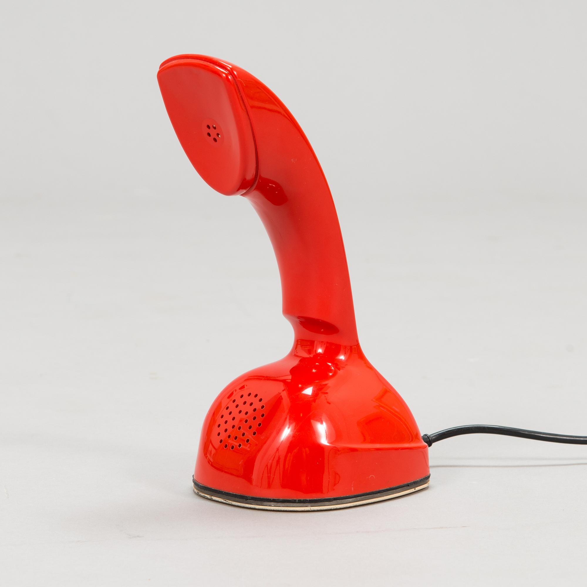 An interior set in red plastic from the 1970s, 7 parts.