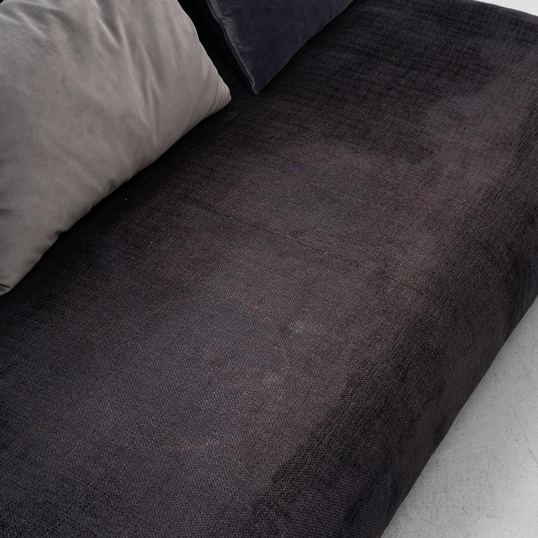 Patricia Urquiola, a 'Night & Day' sofa, Molteni & C, Italy, 21st century.