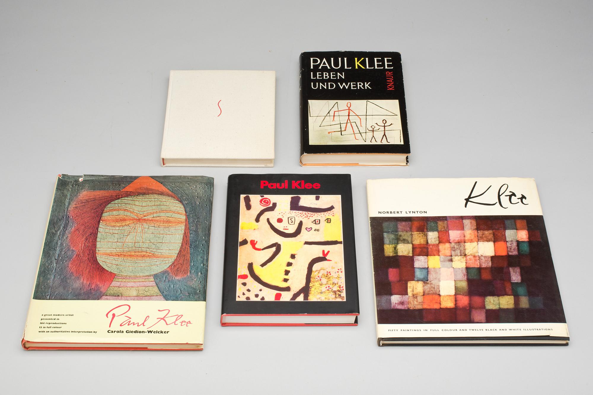 PARTI BÖCKER/HÄFTEN, 12 st. Paul Klee. Bl.a. "Paul Klee" av Malmö Konsthall, 1991.