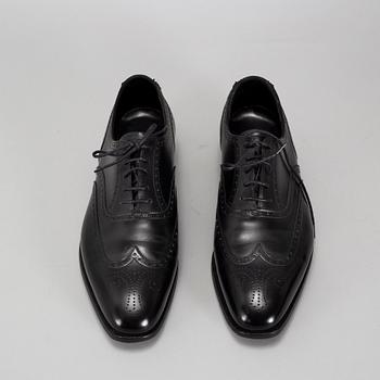 CROCKET & JONES, herrskor, brogues "Clifford Black leather sole", England, storlek 45.