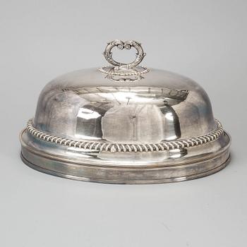 An English Sheffield silver plate meat cover engraved with famity crest.