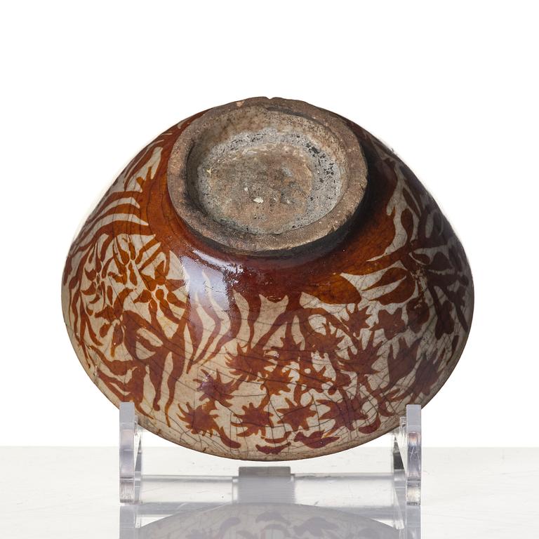 Skål, glaserat lergods, Safavid stil.
