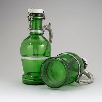 TILLBRINGARE, ett par, glas och metall, Glasindustrie Dresden, Tyskland, omkring 1900.