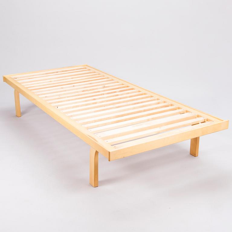 ALVAR AALTO, leposohva, malli 710, Artek, 1900-luvun loppu.