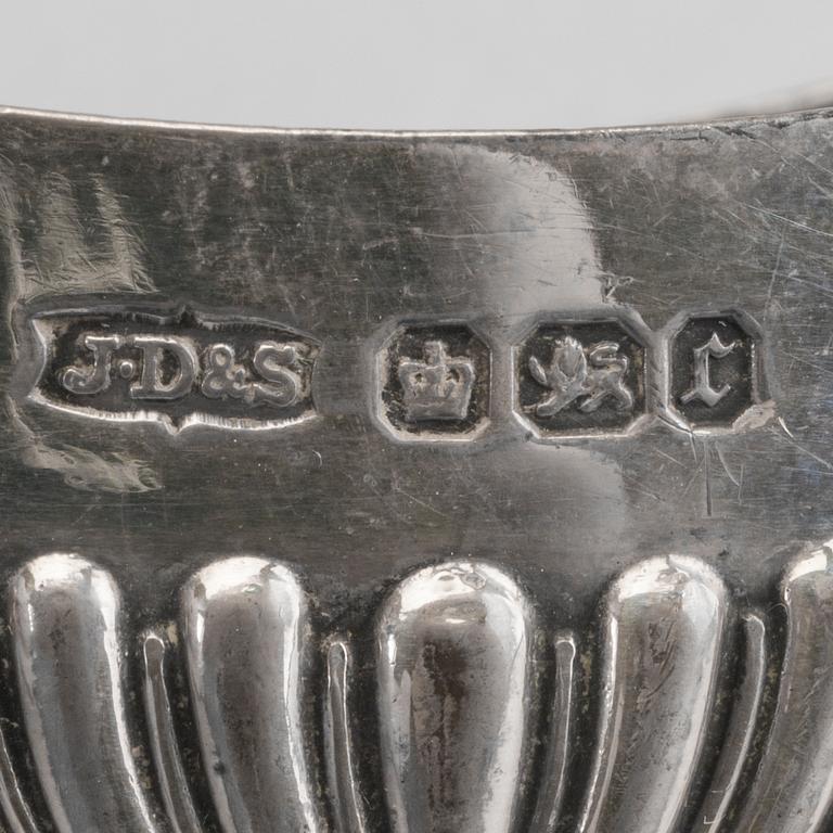 An English set of four silver salters with spoons mark of James Dixon & sons Sheffield 1895, weight 166 gr.
