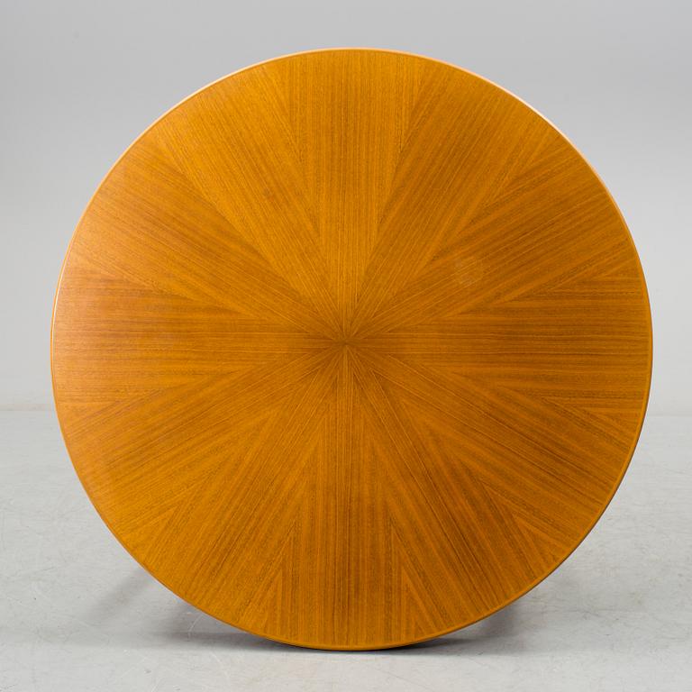 CARL MALMSTEN, a "Samsas" coffee table.