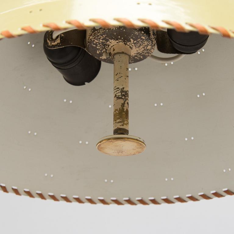 Paavo Tynell, seivävalaisin / kattovalaisain.  malli  1982N, Idman 1900-luvun puoliväli.