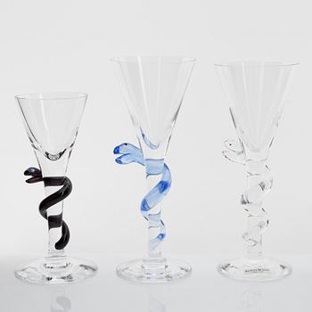 Ulrica Hydman Vallien, a 27-piece glass service, Kosta Boda.