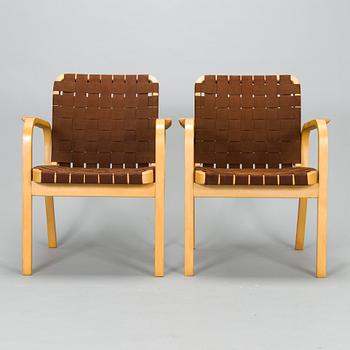 Alvar Aalto, karmstol, ett par, modell 45 för Artek 1900-talets slut.