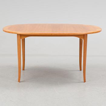 CARL MALMSTEN, a "Ovalen" coffee table from the second half of the 20th century.