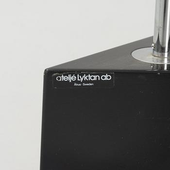 Lars Bessfelt & Christian von Sydow, "Triggy", ateljé Lyktan, golvlampa, Åhus, 1980-tal.