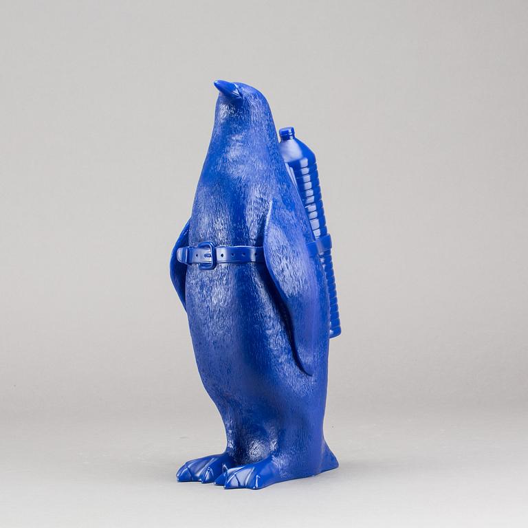 WILLIAM SWEETLOVE, skulptur, plast, signerad och numrerad 41/300.