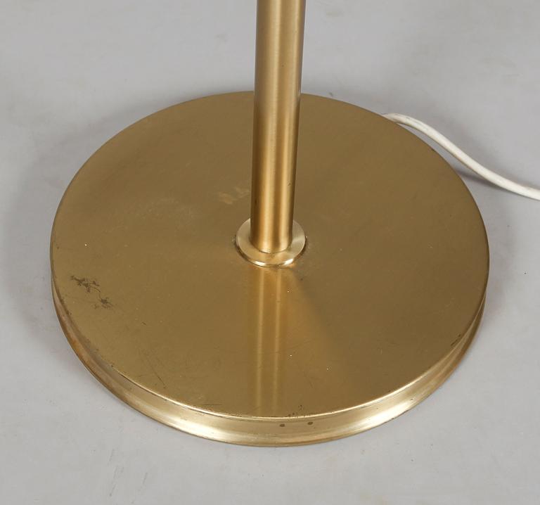 GOLVLAMPA, modell 2368/2148, "Stora Kamelen", Josef Frank, Firma Svenskt Tenn.