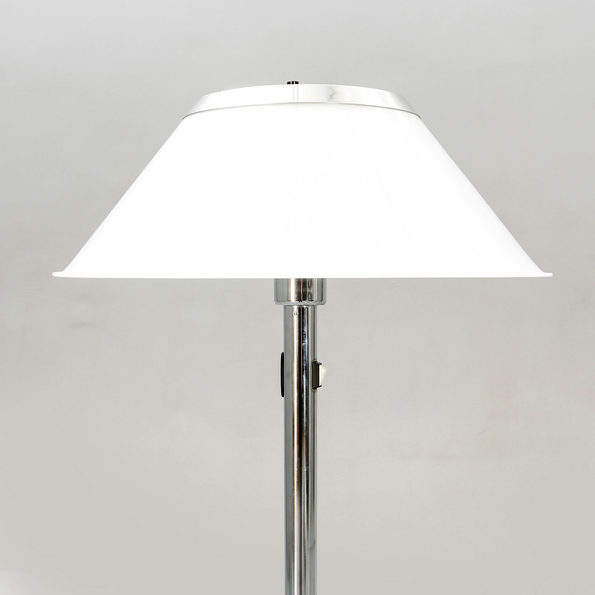 Per Sundstedt, golvlampa, "Mars", Ateljé Lyktan, Åhus, 1900-talets andra hälft.