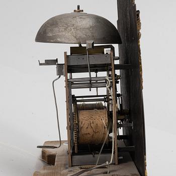 Golvur ur prins Carls samling, senbarock, signerat Peter Knapp Karlshamn N:o 41 (urmakare i Karlhamn, burskap 1749).