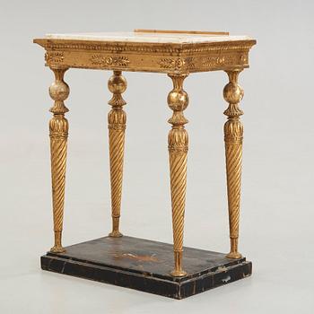KONSOLBORD. Sengustavianskt, 1800-talets början.