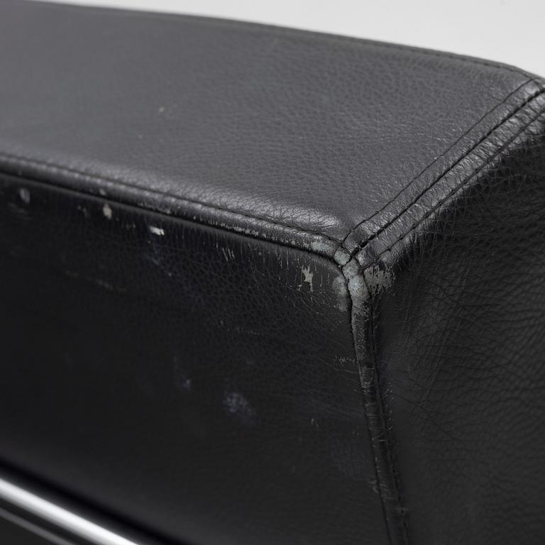 Gunilla Allard, fåtöljer, ett par, "Cinema", Lammhults.