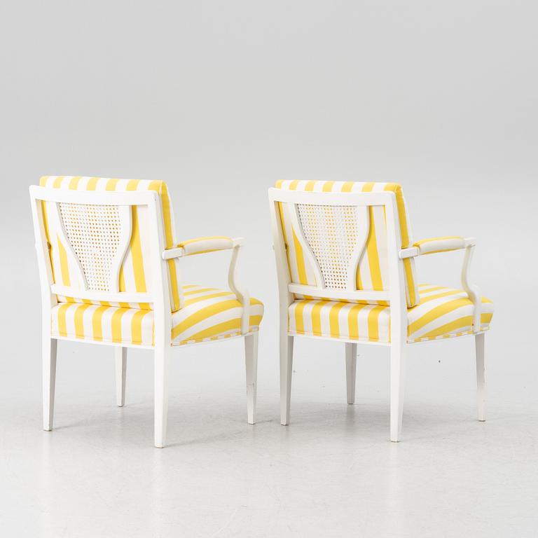 Josef Frank, a pair of model 969 arm chairs. Firma Svenskt Tenn.