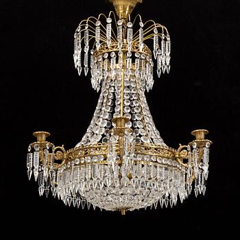 A late 20th century chandelier.