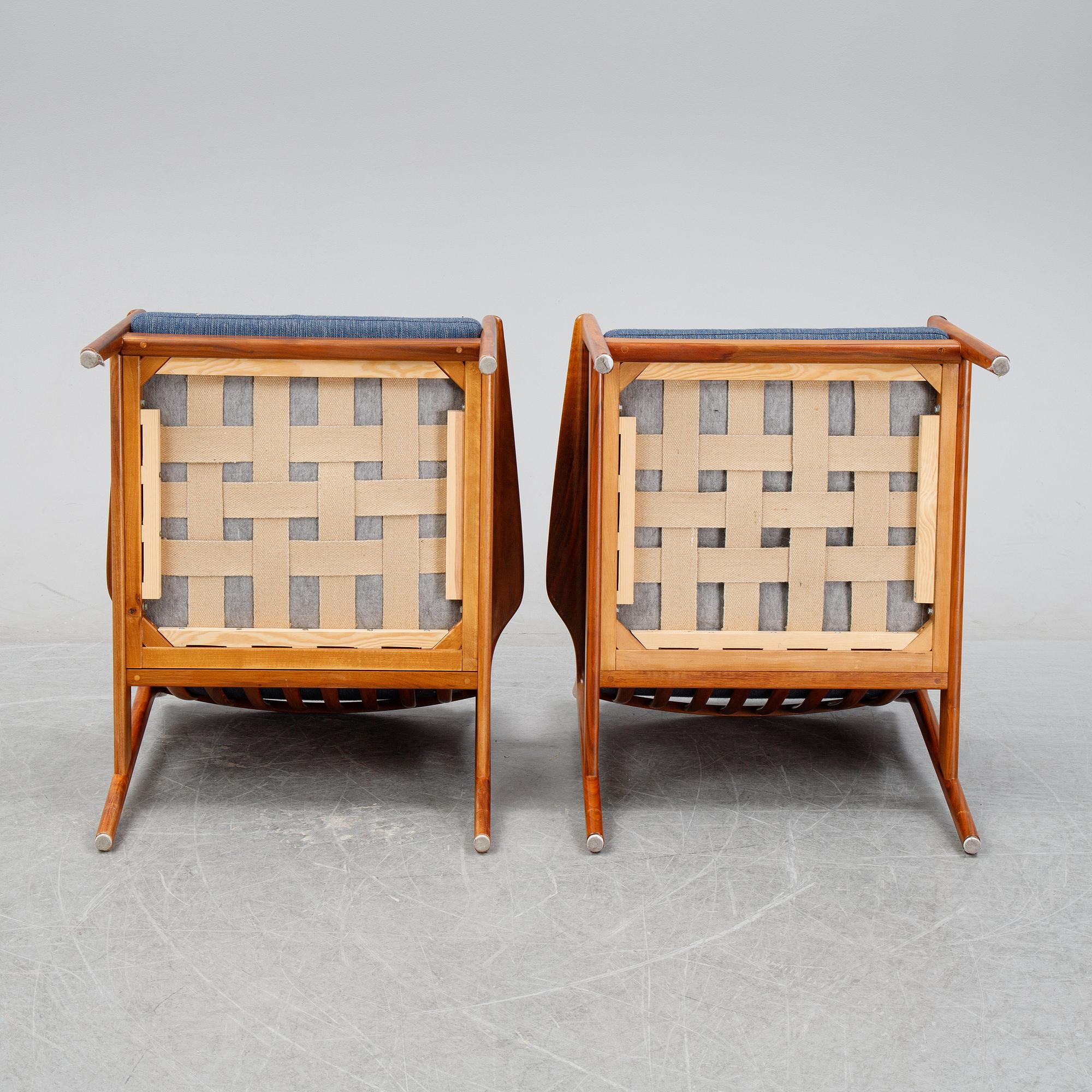 Folke Ohlsson, a pair of teak 'USA 75' easychairs, Dux, designed in 1963.