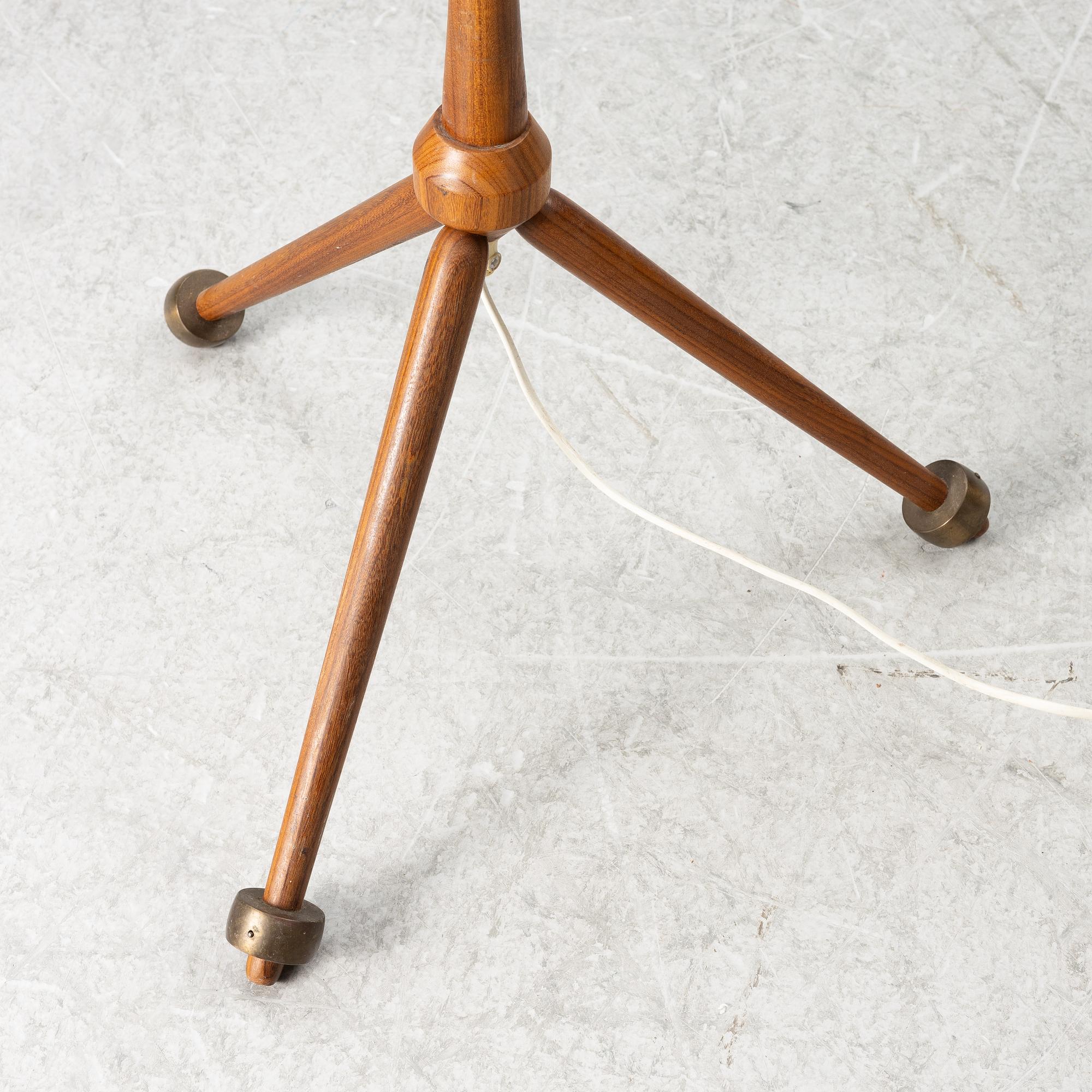 Scandinavian Modern, golvlampa, teak, 1950-tal.