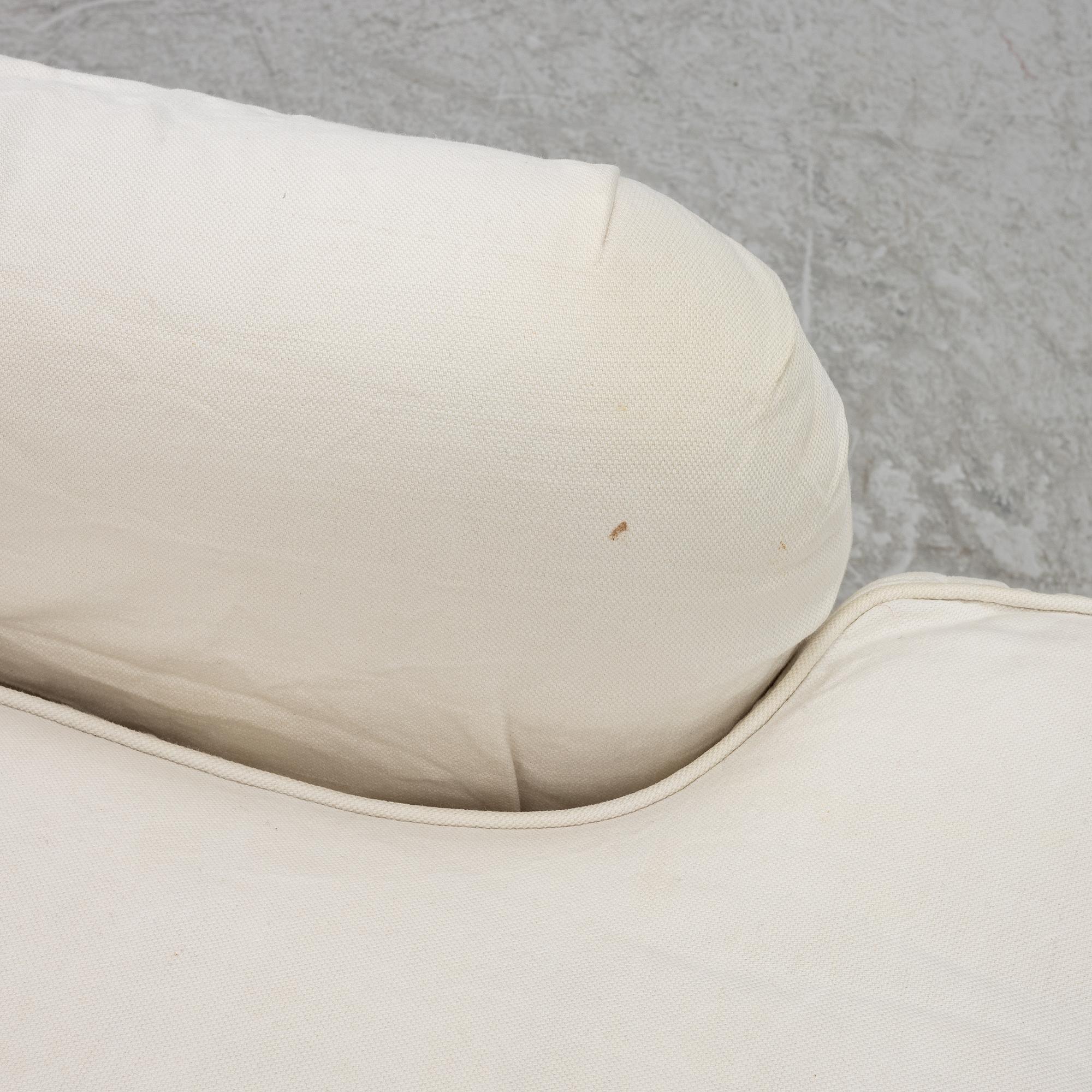 Fåtölj med fotpall, modell "Charles", Jio Möbler.