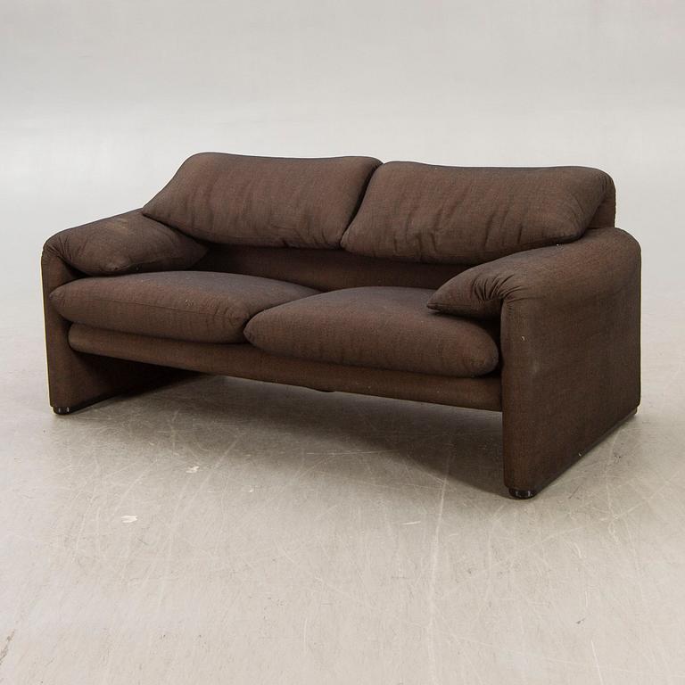 Vico Magistretti, sofa, "Maralunga", for Cassina, late 20th century.