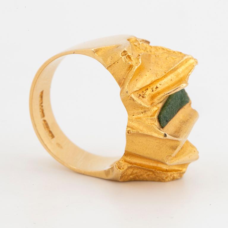 Lapponia ring 18K guld med zoisit "Pagodi".