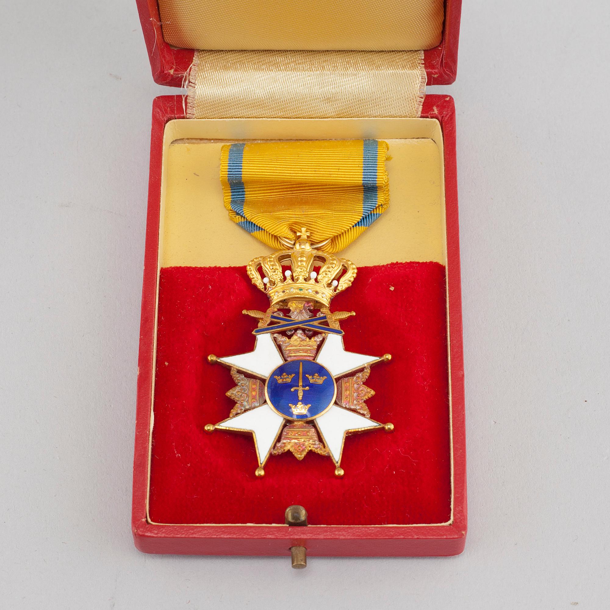A sign for the royal order of the sword, gold and enamel, Stockholm, 1963.
