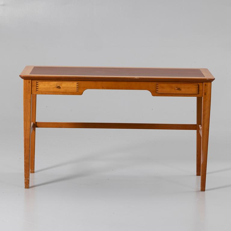 Andreas Hansen, desk, Form75, Galten, Denmark, second half of the 20th century.