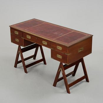 SKRIVBORD, kolonialstil, 1900-tal.