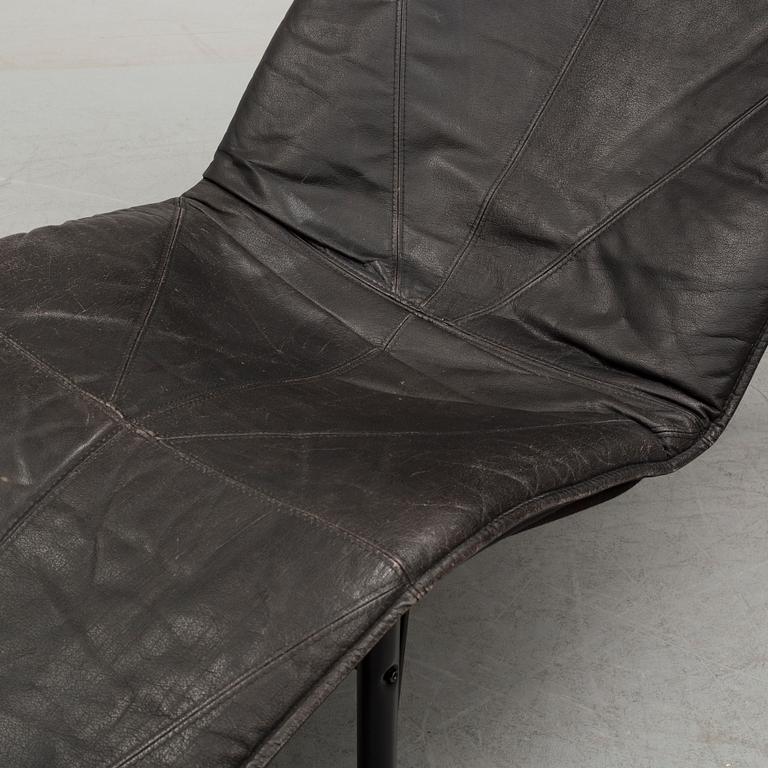 A 1980/90's leather "Skye" lounge chair by tord Björklund for IKEA.