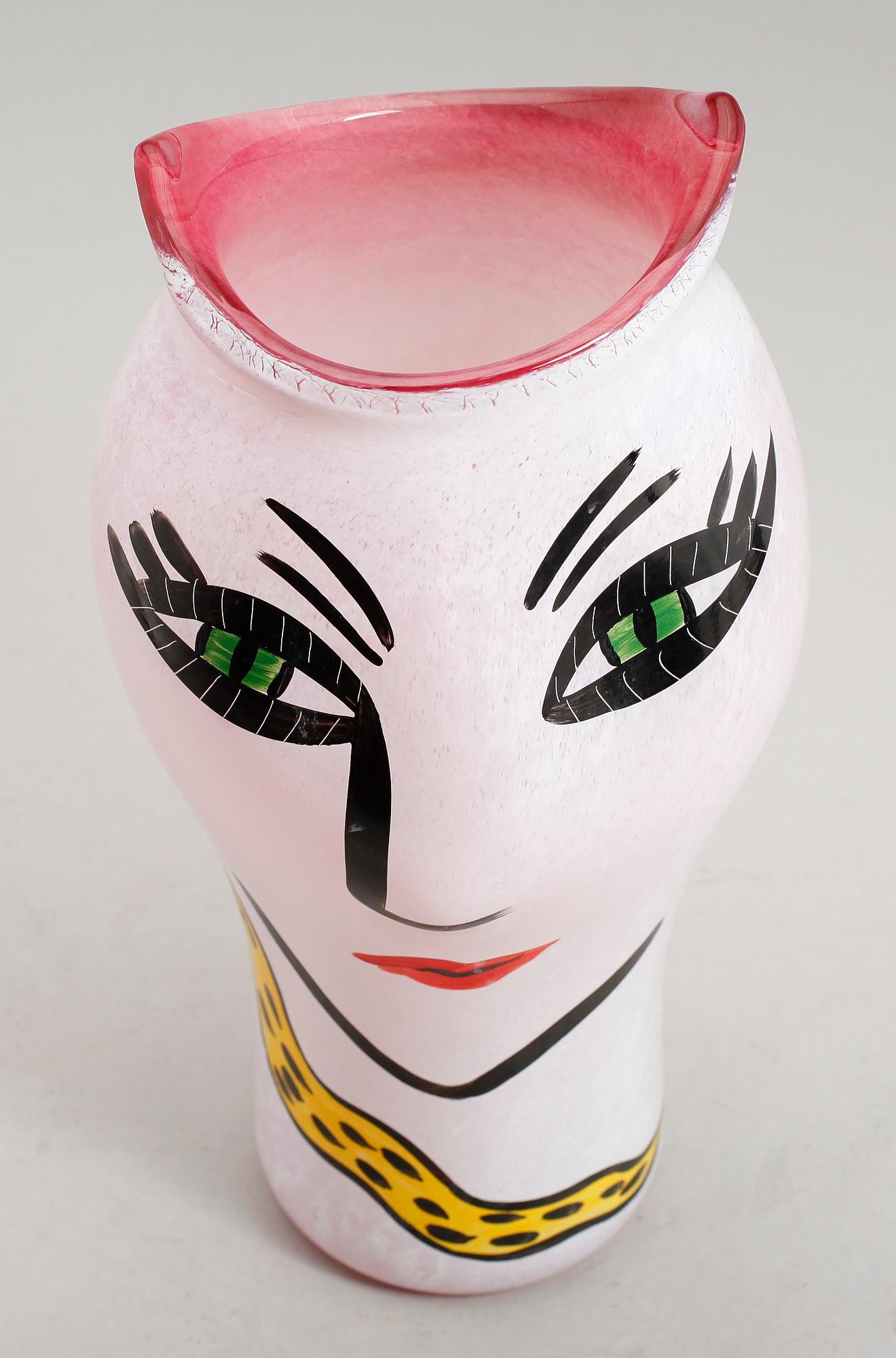 VAS, glas, "Open Minds", Ulrica Hydman-Vallien, Kosta Boda.
